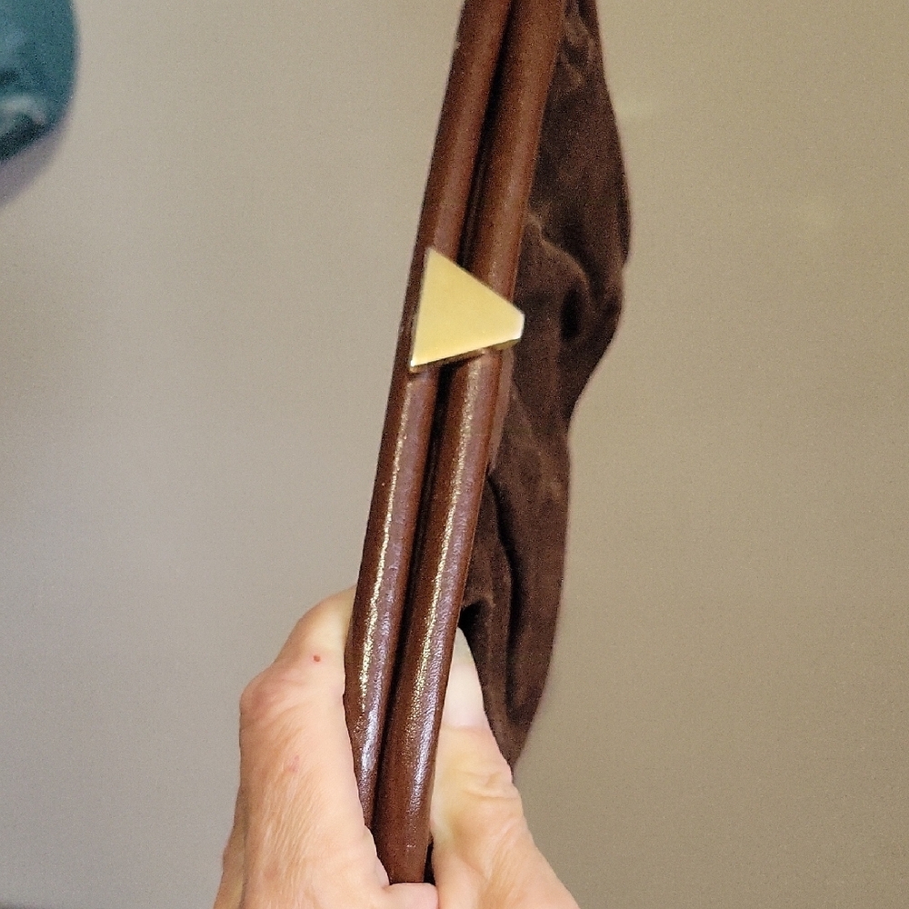 BUGATTI / URUGUAY/GENUINE LEATHER VINTAGE CLUTCH - Picture 4 of 6